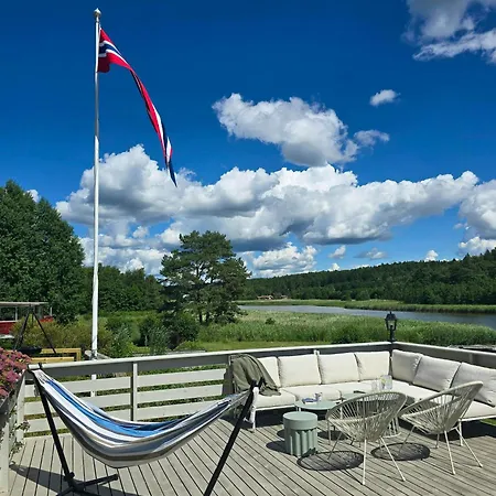 With Views Over Hvaler Archipelago Nabbetorp